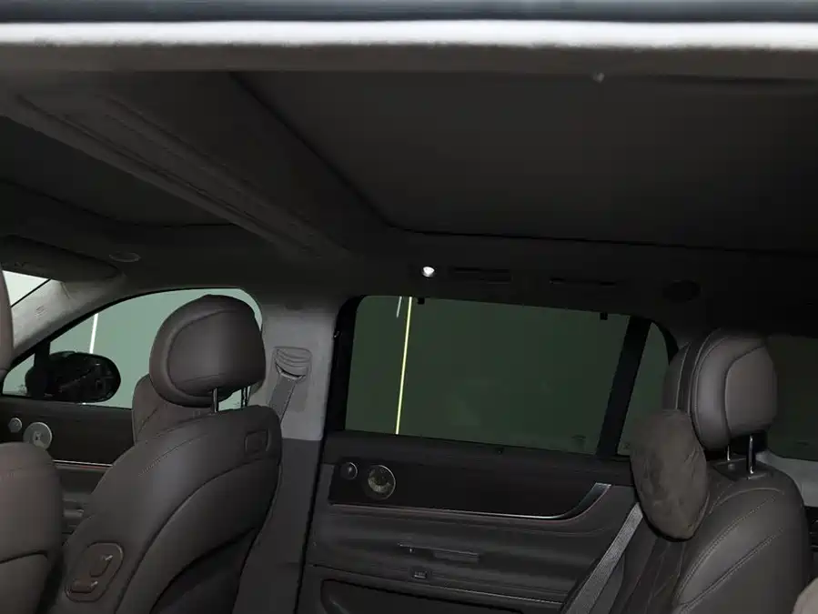 Used AITO second hand M9 2024 extended range Ultra version 42kWh 6-seater version