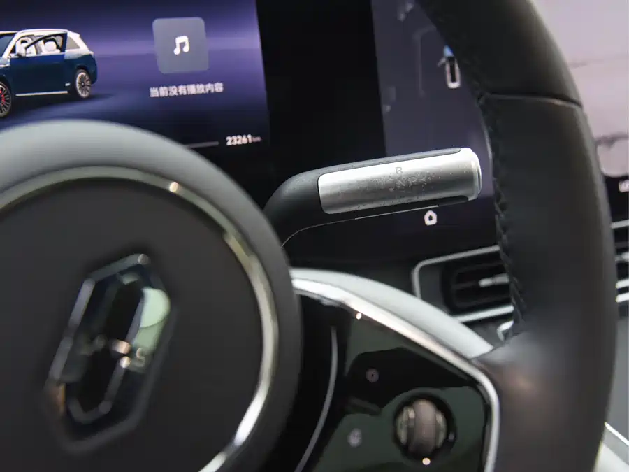 Used AITO second hand M9 2024 extended range Ultra version 42kWh 6-seater version