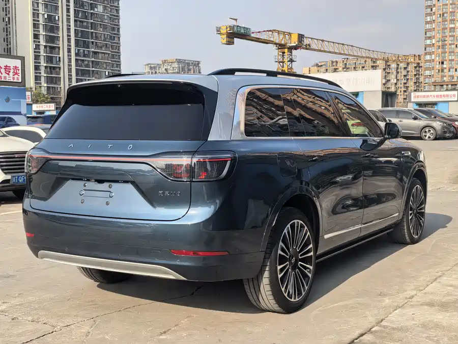 Used AITO second hand M9 2024 extended range Ultra version 52kWh 6-seater version