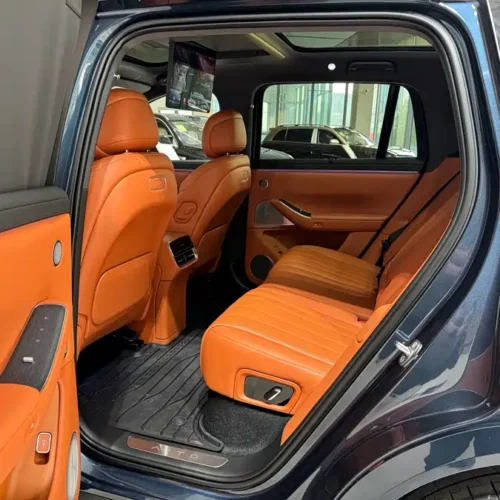 900x675_0_q87_c42_autohomecar__ChxpV2mQHu2ATOOpAAknzKmaWNg488.jpg.webp Used AITO M7 2026 extended range Max four-wheel drive version 5 seats