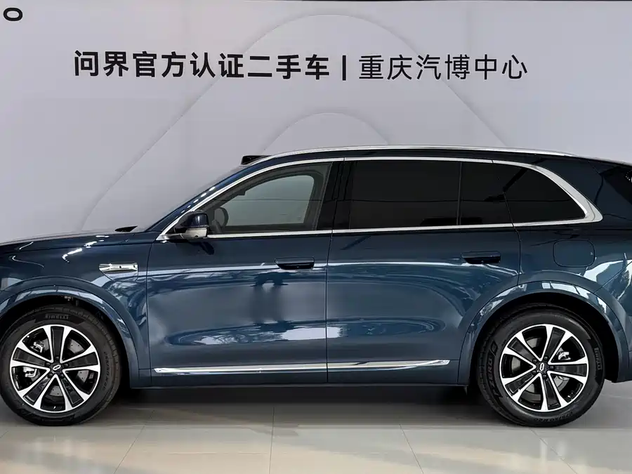 900x675_0_q87_c42_autohomecar__ChxpV2mQHumAXAdtAAhvlatJ1us962.jpg.webp Used AITO M7 2026 extended range Max four-wheel drive version 5 seats