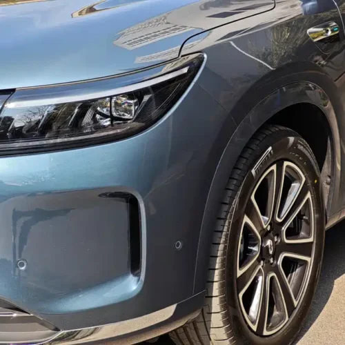 900x675_0_q87_c42_autohomecar__ChxpV2mf39mAC-CTAAvwsiObcLo324.jpg.webp Used AITO M7 2024 1.5T Intelligent Driving Rear Drive Ultra Edition 5 Seats