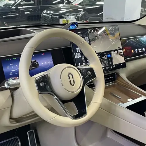 900x675_0_q87_c42_autohomecar__ChxpV2mfo7CALTvRAAvEC4X5GsU657.jpg.webp Used AITO M7 2026 extended range Pro+ four-wheel drive version 5 seats