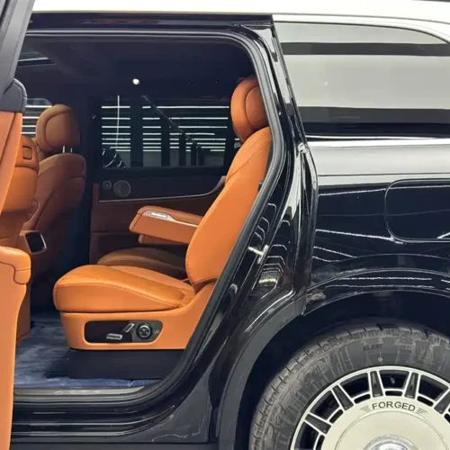 900x675_0_q87_c42_autohomecar__ChxpVWl0Qd2APzHOAAIlM0We62c134.jpg.webp Used AITO second hand M9 2024 extended range Ultra version 42kWh 6-seater version