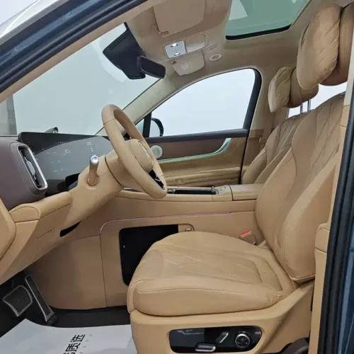 900x675_0_q87_c42_autohomecar__ChxpVWl3OO-AHyWoAAUHc1EHZ6A045.jpg.webp Used AITO second hand M9 2024 extended range Ultra version 52kWh 5-seater version