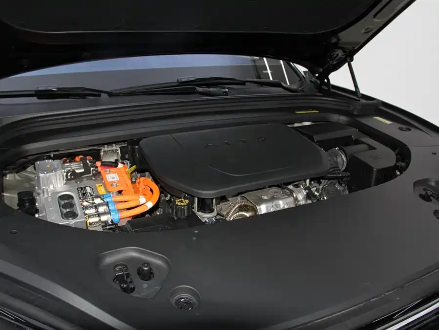 Used AITO second hand M9 2024 extended range Max version 42kWh 6-seater version