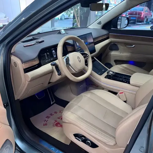 900x675_0_q87_c42_autohomecar__ChxpVWmNJeyAfkvPAApzZ5M6UTc314.jpg.webp Used AITO M7 2024 1.5T rear drive Plus version 6 seats