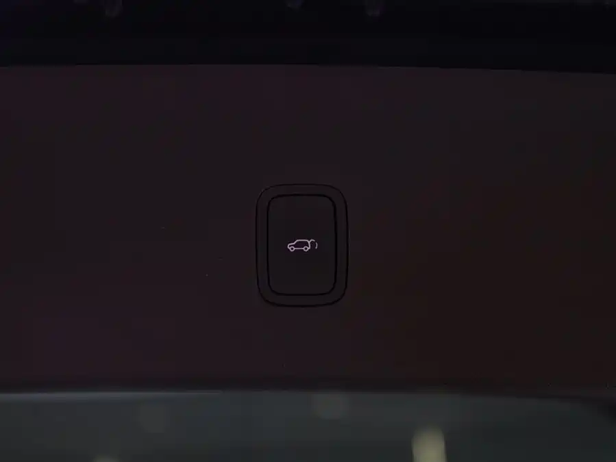 Used AITO second hand M9 2024 extended range Ultra version 42kWh 6-seater version