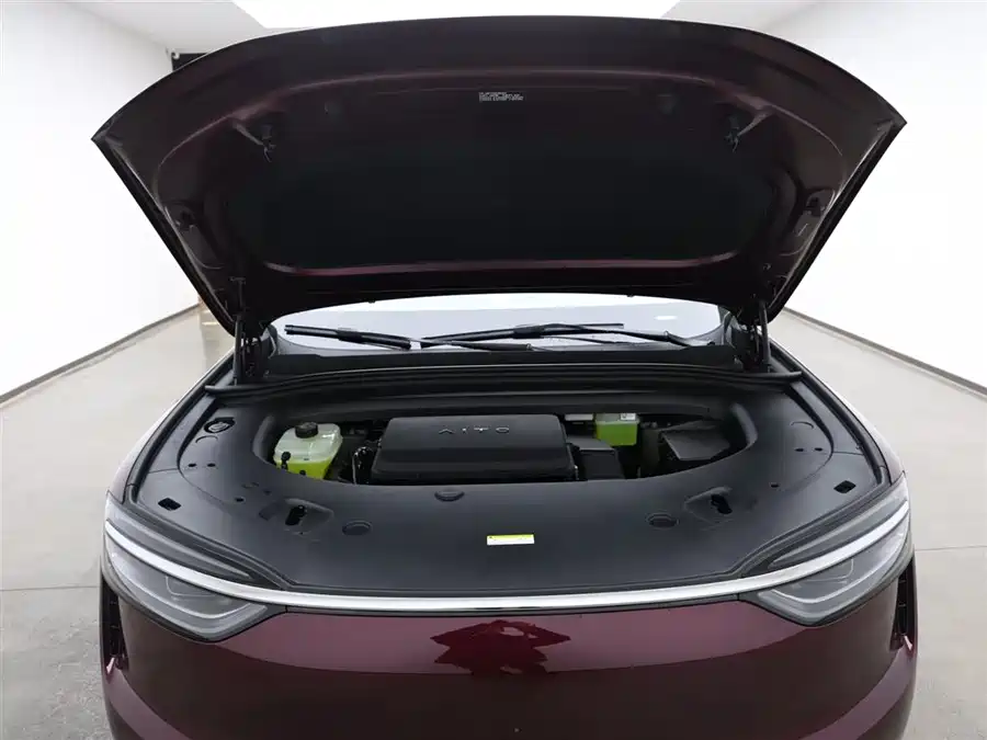 900x675_0_q87_c42_autohomecar__ChxpVWmNn9yARmNRAAE_DY71qM0049.jpg.webp Used AITO M7 2026 extended range Pro+ four-wheel drive version 5 seats