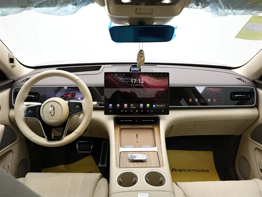 900x675_0_q87_c42_autohomecar__ChxpVWmNn9yATwJUAAGkssAJ4S8896.jpg.webp Used AITO M7 2026 extended range Pro+ four-wheel drive version 5 seats