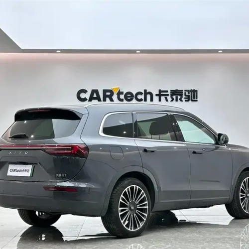 900x675_0_q87_c42_autohomecar__ChxpVWmO5jWAPeMQAAGW5RibW5Q881.jpg.webp Used AITO M7 2024 1.5T rear drive Plus version 6 seats