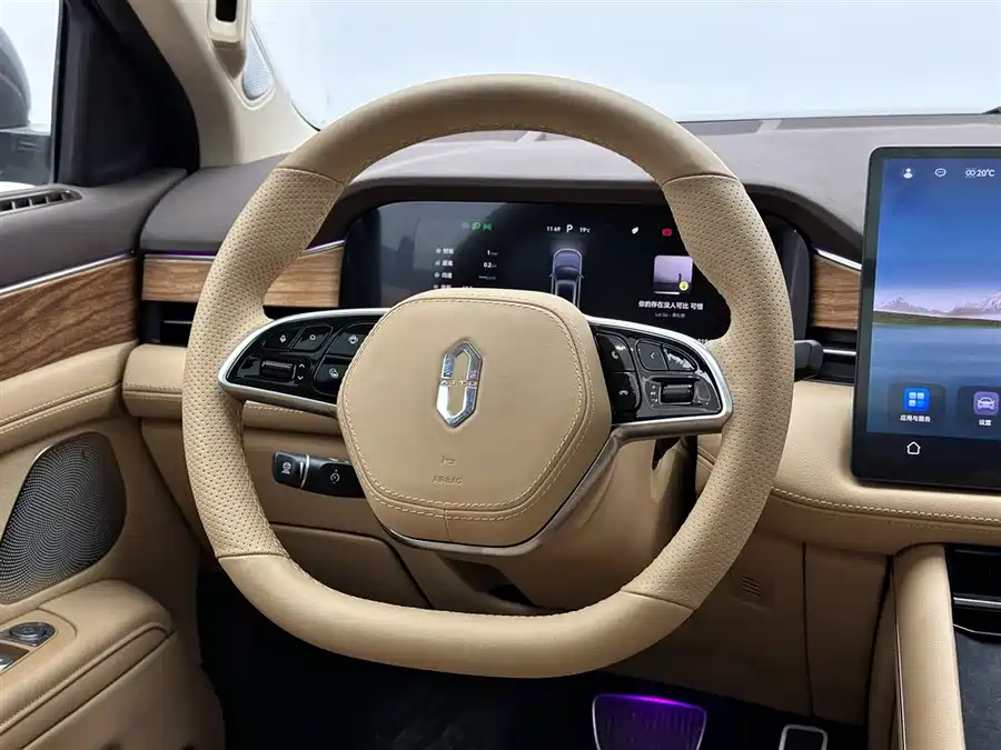 900x675_0_q87_c42_autohomecar__ChxpVWmO5jeAWnDOAAHvIBQJuG0727.jpg.webp Used AITO M7 2024 1.5T rear drive Plus version 6 seats