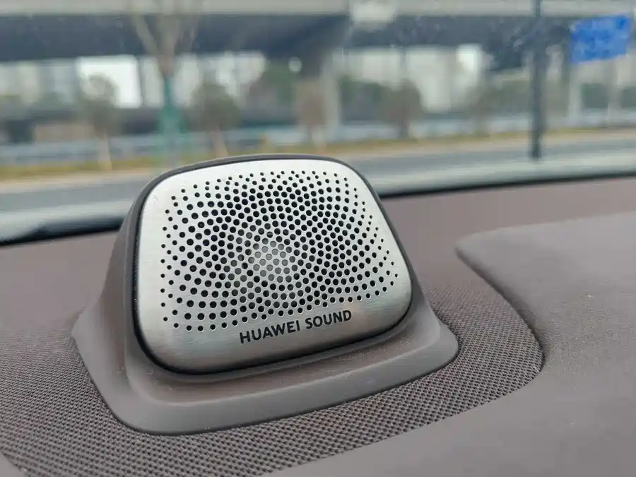 900x675_0_q87_c42_autohomecar__ChxpVWmO6BKAIVeTAANkHXkG2qo780.jpg.webp Used AITO M7 2024 1.5T rear drive Plus version 5 seats