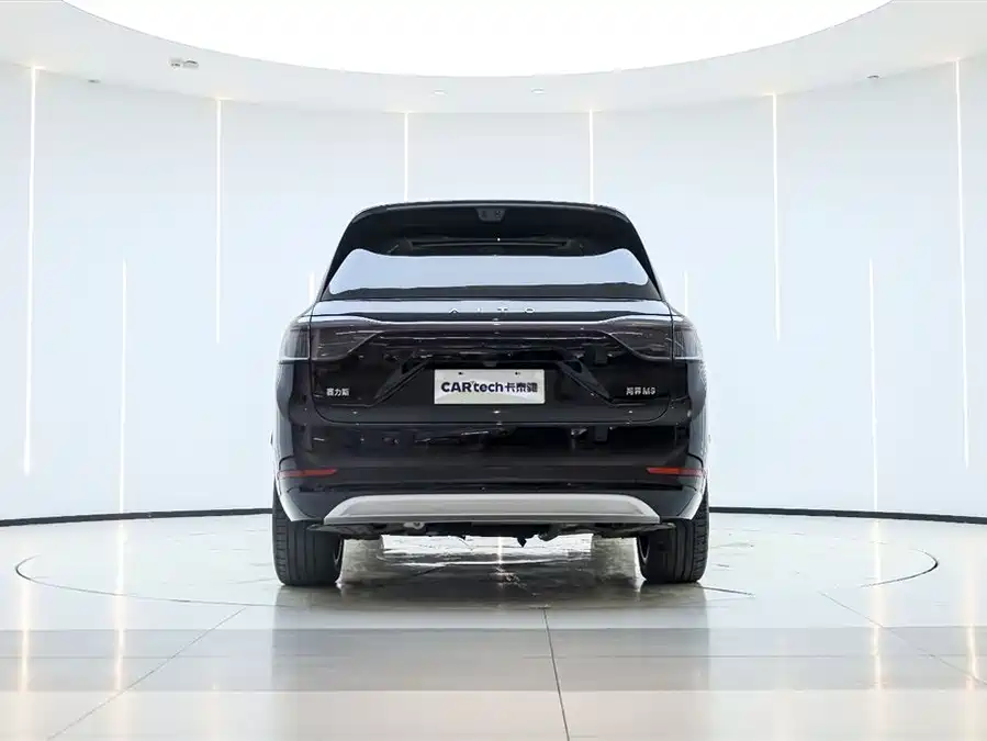 Used AITO second hand M9 2025 extended range Ultra version 52kWh 6-seater version