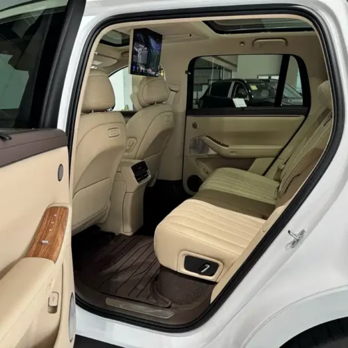 900x675_0_q87_c42_autohomecar__ChxpVWmQHf6AIn25AAbHYIHtOFA820.jpg.webp Used AITO M7 2026 Pure Electric Max Long Range Version 5 Seats