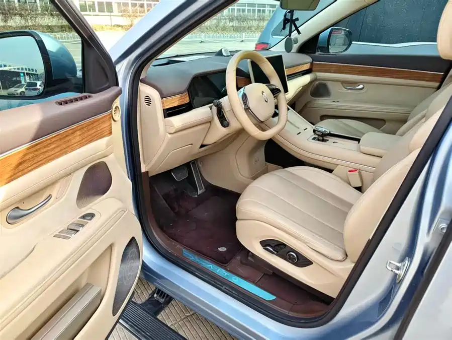 Used AITO M7 2024 1.5T Intelligent Driving Four-wheel Drive Max Version 6 Seats