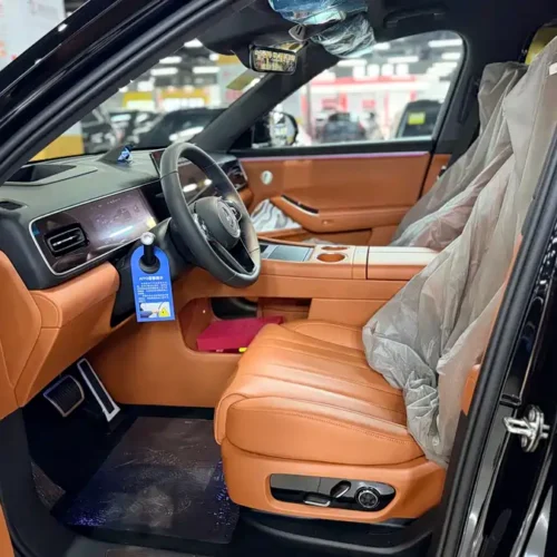 900x675_0_q87_c42_autohomecar__ChxpVWmdEJ2AetBfAAmXiJBDQkE843.jpg.webp Used AITO M7 2026 extended range Max four-wheel drive version 5 seats