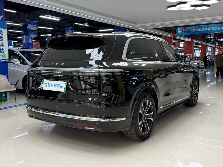 900x675_0_q87_c42_autohomecar__ChxpVWmdV3mAfV1YAAkjJQxpJyk876.jpg.webp Used AITO M7 2026 extended range Pro+ four-wheel drive version 5 seats