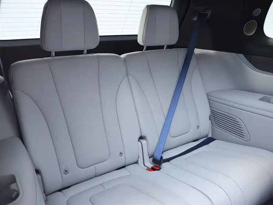 Used AITO second hand M9 2024 extended range Ultra version 42kWh 6-seater version