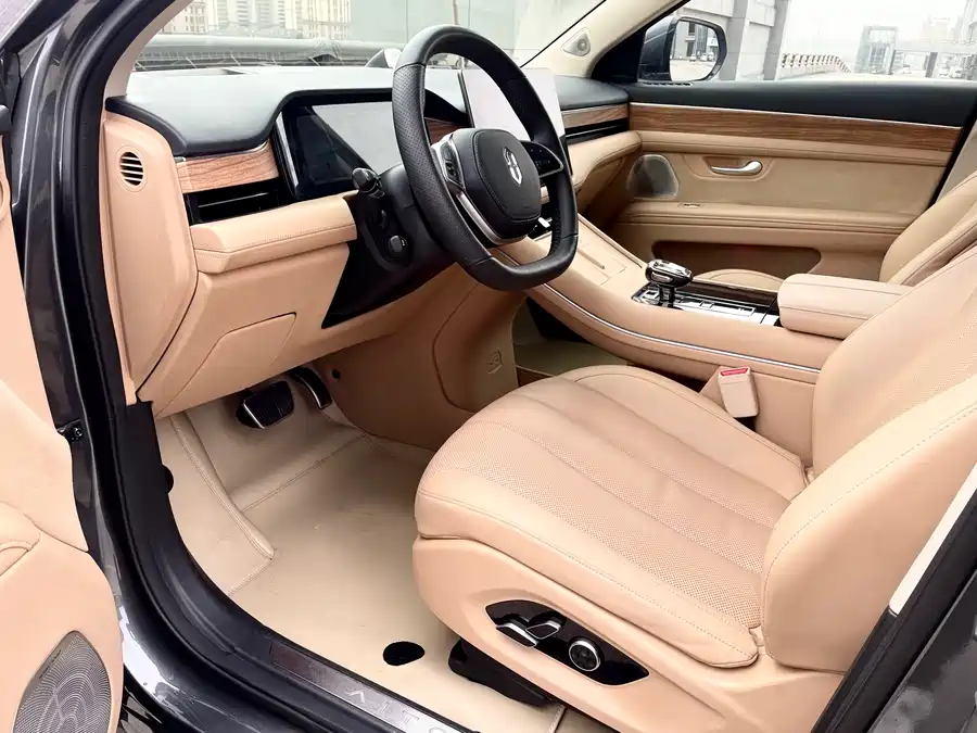 900x675_0_q87_c42_autohomecar__ChxpVml-zHuADniVAAmEDqjQ1Yo446.jpg.webp Used AITO M7 2022 1.5T four-wheel drive luxury version