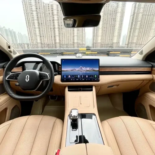 900x675_0_q87_c42_autohomecar__ChxpVml-zIKAa4nMAAvGLwSq8rg273.jpg.webp Used AITO M7 2022 1.5T four-wheel drive luxury version