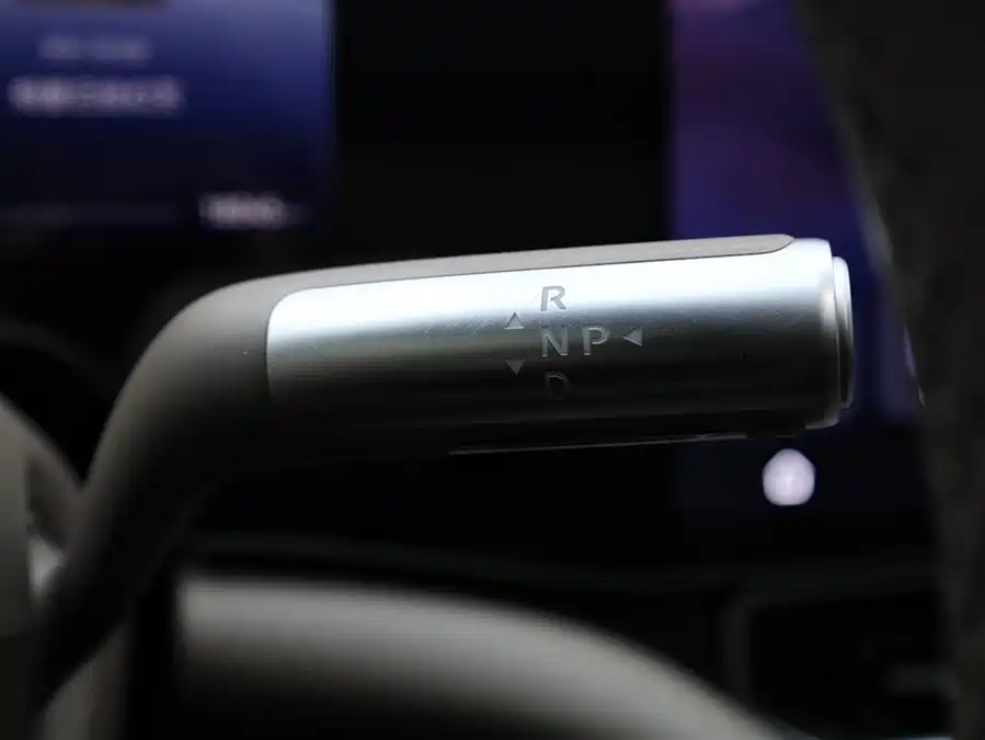 Used AITO second hand M9 2025 extended range Ultra version 52kWh 6-seater version