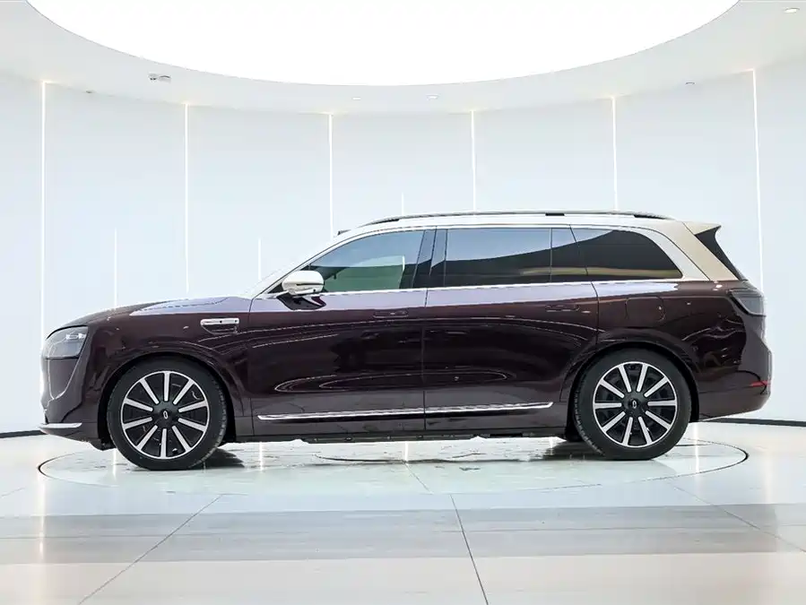 Used AITO second hand M9 2025 extended range Ultra version 52kWh 6-seater version