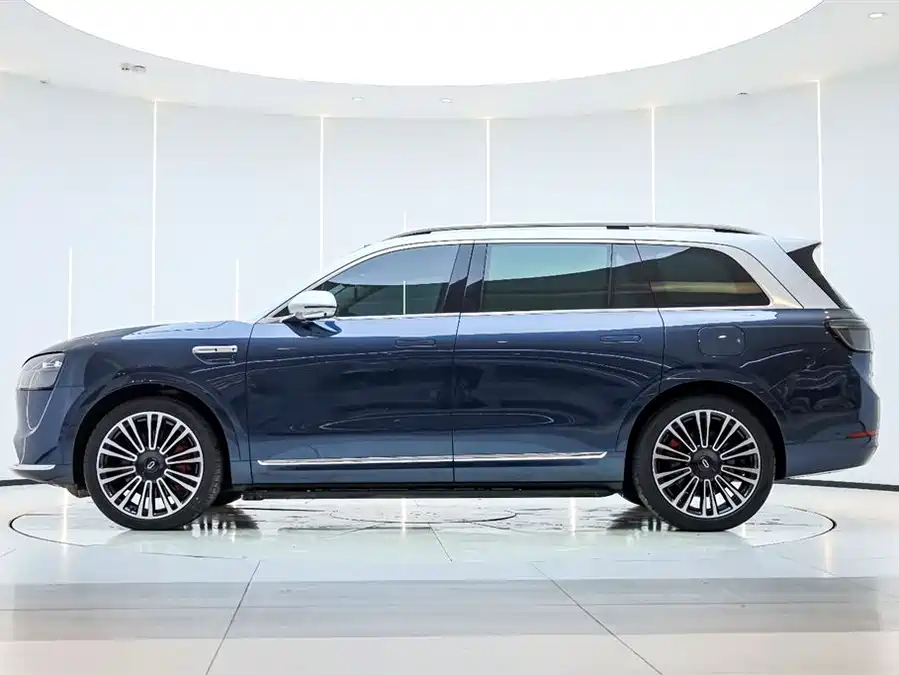 Used AITO second hand M9 2025 extended range Ultra version 52kWh 5-seater version