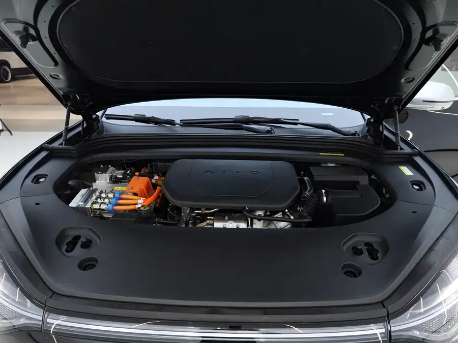 Used AITO second hand M9 2025 extended range Ultra version 52kWh 6-seater version