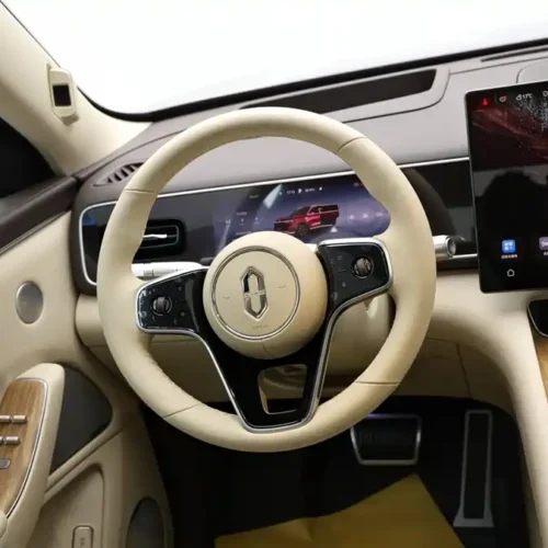 900x675_0_q87_c42_autohomecar__ChxpVmmNn9yAH0XRAAGMM0p69kY220.jpg.webp Used AITO M7 2026 extended range Pro+ four-wheel drive version 5 seats