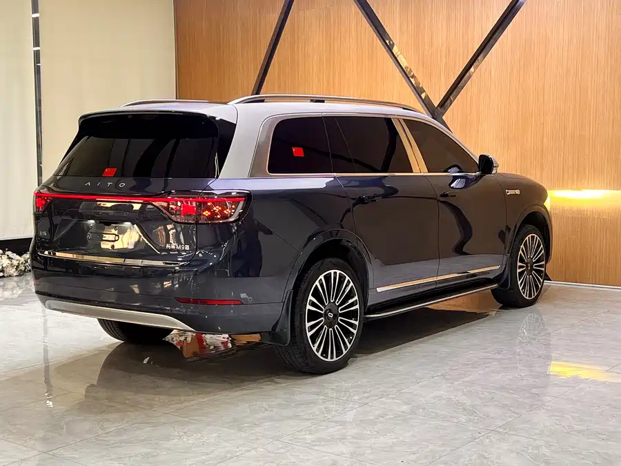 Used AITO second hand M9 2024 pure electric Ultra version 100kWh 6-seater version