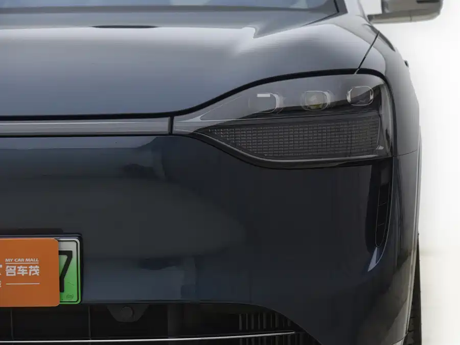 Used AITO second hand M9 2024 extended range Ultra version 42kWh 6-seater version