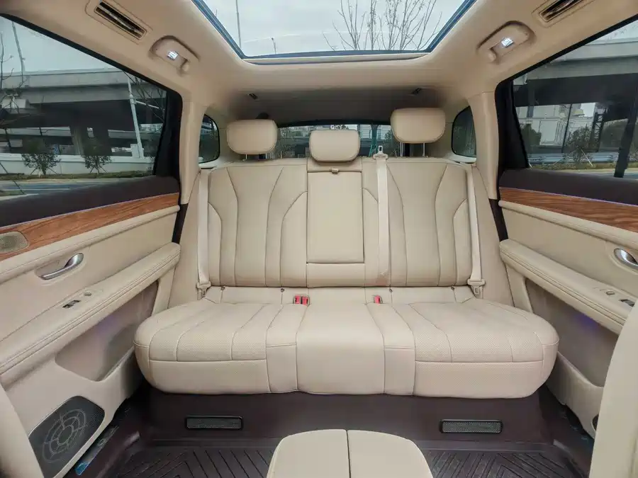 900x675_0_q87_c42_autohomecar__ChxpVmmO6BGAQrhGAAMl43FpSvs497.jpg.webp Used AITO M7 2024 1.5T rear drive Plus version 5 seats