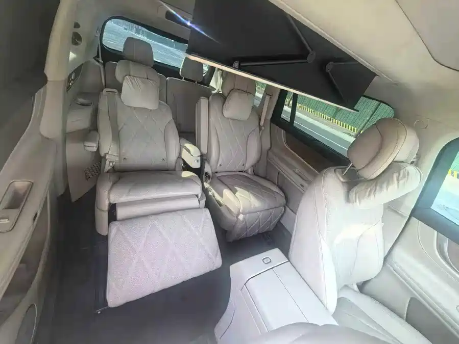 Used AITO second hand M9 2025 extended range Ultra version 52kWh 6-seater version