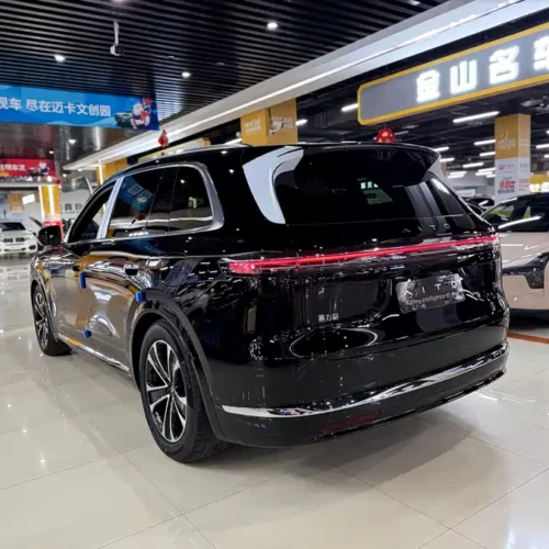 900x675_0_q87_c42_autohomecar__ChxpVmmdEKCAZ_-qAAlacvdVZtw112.jpg.webp Used AITO M7 2026 extended range Max four-wheel drive version 5 seats