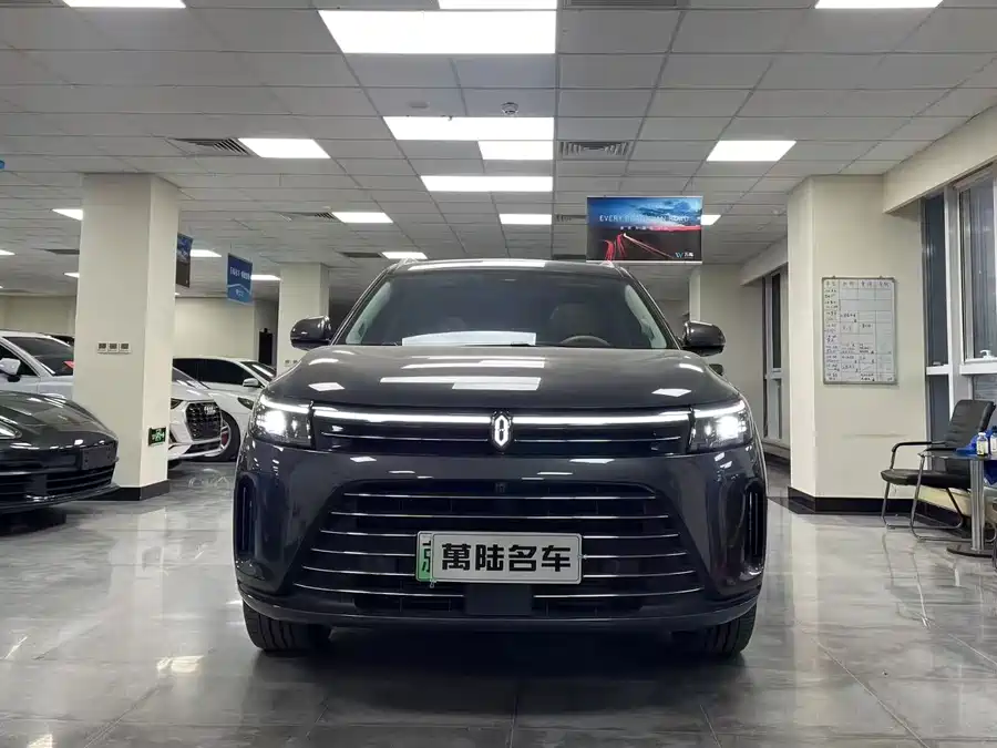 Used AITO M7 2024 1.5T four-wheel drive Plus version 5 seats