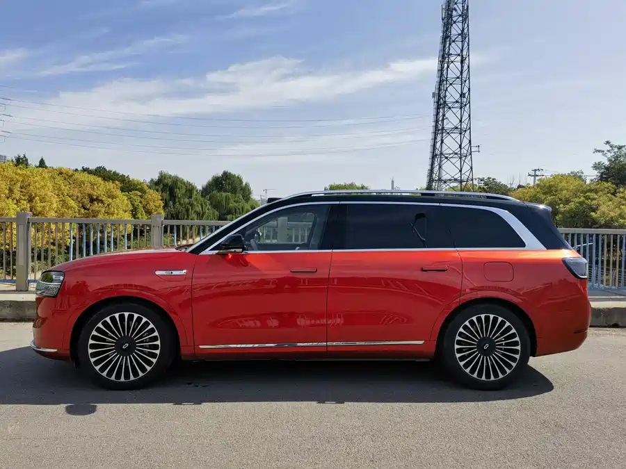Used AITO second hand M9 2024 extended range Ultra version 42kWh 6-seater version