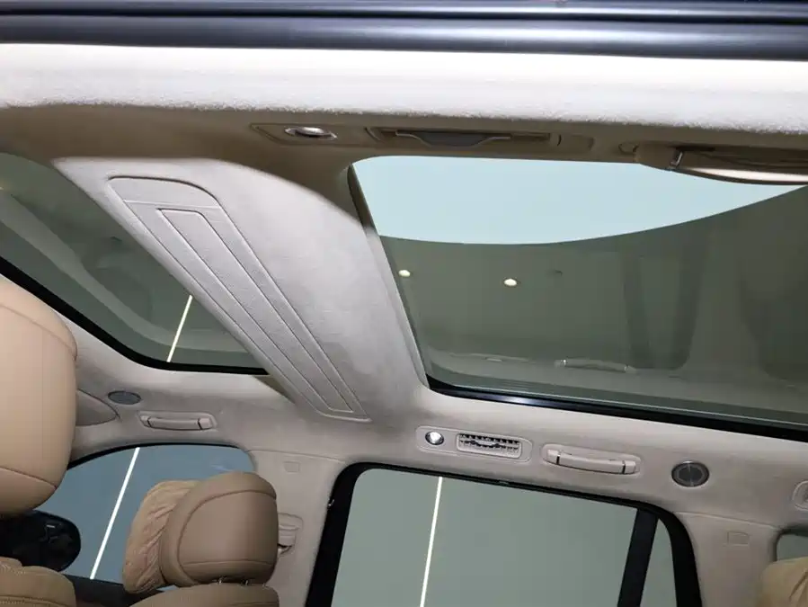 900x675_0_q87_c42_autohomecar__ChxpWGl2zHiAJR-WAAE5DKBtTK4391.jpg.webp Used AITO second hand M9 2025 extended range Ultra version 52kWh 5-seater version