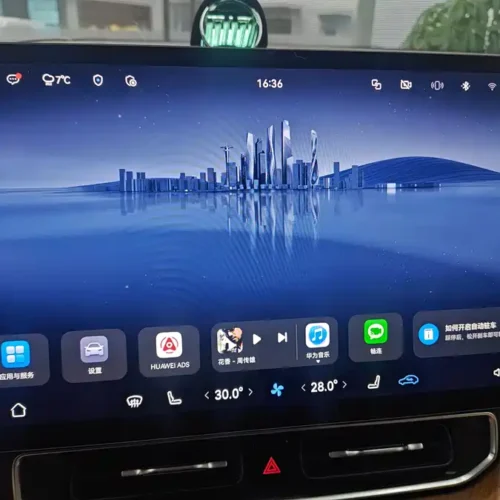 900x675_0_q87_c42_autohomecar__ChxpWGl3OO6AaVs-AAQX8cFusv8460.jpg.webp Used AITO second hand M9 2024 extended range Ultra version 52kWh 5-seater version