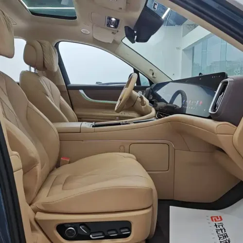 900x675_0_q87_c42_autohomecar__ChxpWGl3OPCASmyeAASPFRbU1uM187.jpg.webp Used AITO second hand M9 2024 extended range Ultra version 52kWh 5-seater version