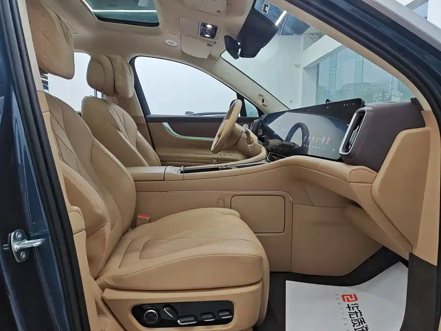 900x675_0_q87_c42_autohomecar__ChxpWGl3OPCASmyeAASPFRbU1uM187.jpg.webp Used AITO second hand M9 2024 extended range Ultra version 52kWh 5-seater version