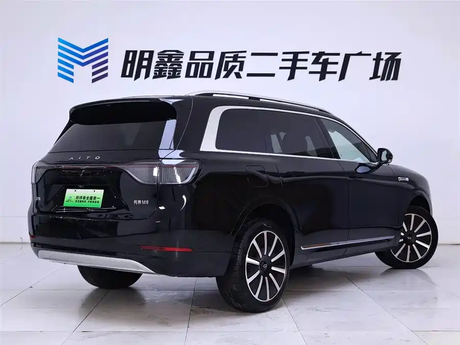 Used AITO second hand M9 2024 extended range Ultra version 42kWh 6-seater version