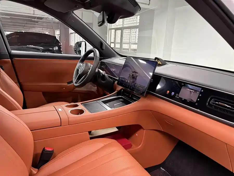 Used AITO M7 2026 extended range Max four-wheel drive version 5 seats