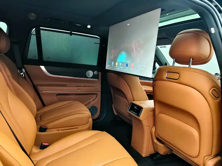 Used AITO second hand M9 2025 extended range Ultra version 52kWh 6-seater version