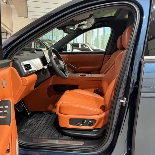 900x675_0_q87_c42_autohomecar__ChxpWGmQHuyAOZmAAAkHVgzmB-E613.jpg.webp Used AITO M7 2026 extended range Max four-wheel drive version 5 seats