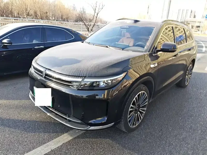 900x675_0_q87_c42_autohomecar__ChxpWGmdERuALa0IAALb9PwM0dI349.jpg.webp Used AITO M7 2024 1.5T Intelligent Driving Four-wheel Drive Ultra Version 6 Seats