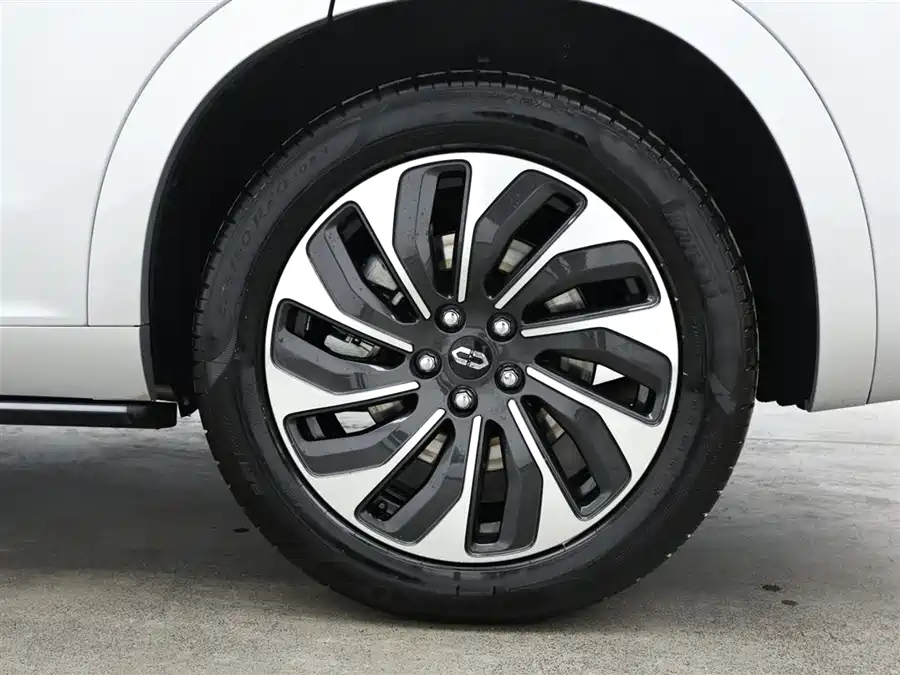 900x675_0_q87_c42_autohomecar__ChxpWGmeYbqAGJUkAAHJ4iqtVK4395.jpg.webp Used AITO M7 2024 1.5T smart driving rear-wheel drive Max version 5 seats