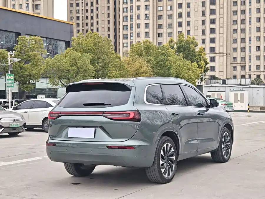 900x675_0_q87_c42_autohomecar__ChxpWGmek0OAbseEAAkdApX9sYs300.jpg.webp Used AITO M7 2022 1.5T rear-wheel drive comfort version