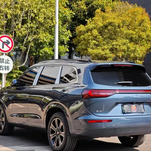 900x675_0_q87_c42_autohomecar__ChxpWGmf39eASy32ABEqEeYVz8E528.jpg.webp Used AITO M7 2024 1.5T Intelligent Driving Rear Drive Ultra Edition 5 Seats