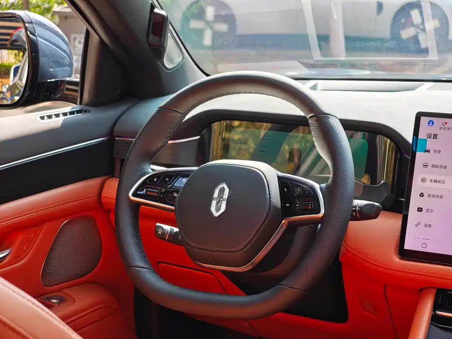 900x675_0_q87_c42_autohomecar__ChxpWGmf39yALirsAAk4pQXuZ9w720.jpg.webp Used AITO M7 2024 1.5T Intelligent Driving Rear Drive Ultra Edition 5 Seats